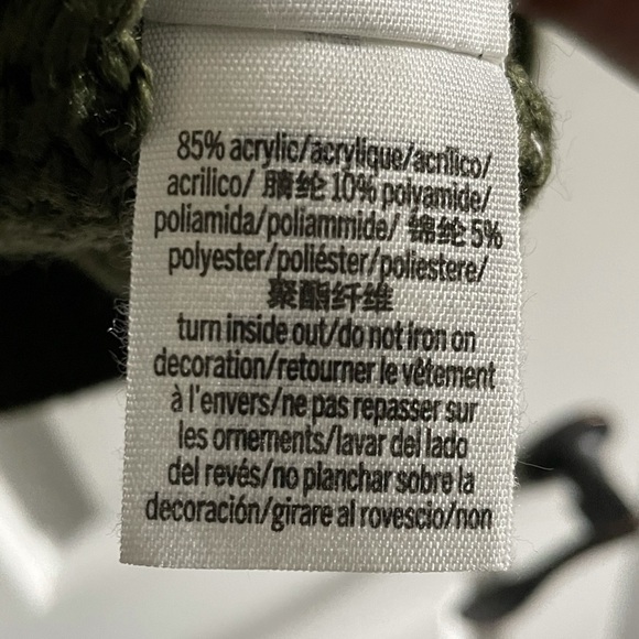 PINK Victoria’s Secret oversized knit sweater! Like new! - Picture 4 of 6